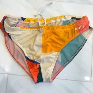 Lifeguard brief. Multicolor.